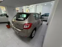 Usado Dacia Sandero Ambiance 75 CV (55 kW) 2013 Beige Berlina