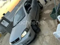 Usado Opel Astra 125 CV (91 kW) 2001 Gris / plata Coupe