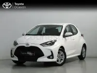 Usado Toyota Yaris 125 CV (91 kW) 2023 Blanco Utilitario