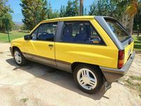 Usado Opel Corsa 70 CV (51 kW) 1986 Amarillo Coupe