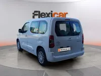 Usado Toyota Proace Verso Active 131 CV (96 kW) 2023 Blanco Familiar
