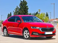 Usado Skoda Octavia Style 150 CV (110 kW) 2022 Granate Berlina