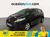 Usado Ford Fiesta Trend 82 CV (60 kW) 2011 Negro Utilitario