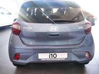 Usado Hyundai i10 66 CV (48 kW) 2024 Azul Utilitario