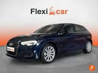 Usado Audi A3 116 CV (85 kW) 2018 Azul Berlina