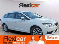 Usado Seat Leon ST Style 110 CV (80 kW) 2017 Blanco Familiar