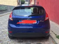 Usado Ford Fiesta Trend 74 CV (54 kW) 2016 Azul Utilitario