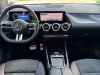 Usado Mercedes GLA200 150 CV (110 kW) 2025 Gris montaña SUV