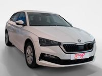 Usado Skoda Scala 115 CV (84 kW) 2024 Blanco Utilitario