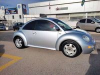 Usado VW Beetle 116 CV (85 kW) 2002 Plateado Utilitario