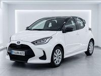 Usado Toyota Yaris Hybrid Active 116 CV (85 kW) 2022 Blanco Utilitario