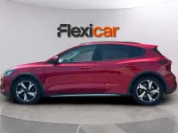 Usado Ford Focus Active X 116 CV (85 kW) 2024 Rojo Berlina