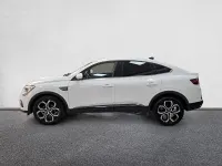 Käytetty Renault Arkana Zen 140 HP (102 kW) 2021 Valkoinen Katumaasturi