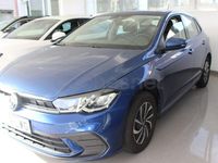 Usado VW Polo Life 95 CV (69 kW) 2022 Azul Berlina