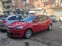 Usado Ford Focus Titanium 109 CV (80 kW) 2011 Rojo Berlina