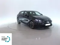Usado BMW 120 Shadowline 170 CV (125 kW) 2024 Negro Utilitario
