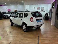 Usado Dacia Duster Lauréate 90 CV (66 kW) 2016 Blanco SUV
