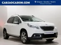 Usado Peugeot 2008 Allure 120 CV (88 kW) 2015 Blanco SUV