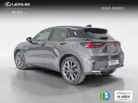 Usado Lexus LBX 136 CV (100 kW) 2025 Gris SUV
