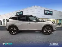 Usado Peugeot e-2008 Allure 114 kW (156 CV) 2024 Gris SUV