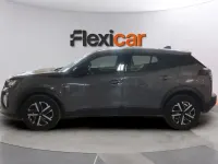 Usado Peugeot 2008 Active 102 CV (75 kW) 2023 Gris SUV