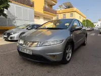 Usado Honda Civic Comfort 140 CV (102 kW) 2007 Gris / plata Berlina