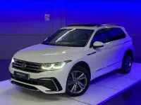 Usado VW Tiguan R-line 150 CV (110 kW) 2023 Blanco SUV