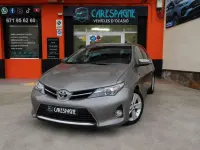 Usado Toyota Auris Hybrid 136 CV (100 kW) 2018 Gris Utilitario