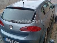 Usado Seat Leon Sport 105 CV (77 kW) 2007 Azul Berlina