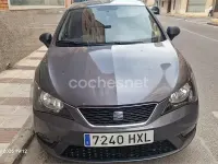 Usado Seat Ibiza I-Tech 85 CV (62 kW) 2014 Gris / plata Berlina