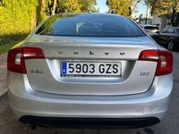 Usado Volvo S60 Momentum 163 CV (119 kW) 2010 Plateado Berlina