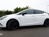 Usado Opel Astra Dynamic 150 CV (110 kW) 2018 Blanco Berlina