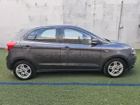 Usado Ford Ka Plus 70 CV (51 kW) 2017 Gris / plata Utilitario