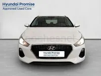 Usado Hyundai i30 120 CV (88 kW) 2018 Blanco Berlina