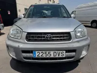 Usado Toyota RAV4 Sol 150 CV (110 kW) 2003 Gris / plata SUV