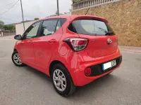Usado Hyundai i10 GO! 66 CV (48 kW) 2019 Rojo Utilitario