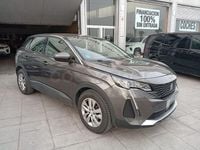 Usado Peugeot 3008 Active 131 CV (96 kW) 2021 Gris SUV
