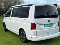 Usado VW California Beach 150 CV (110 kW) 2021 Blanco Van