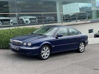 Usado Jaguar X-type Executive 156 CV (114 kW) 2005 Azul Berlina