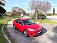 Usado Ford Focus Trend 125 CV (91 kW) 2010 Rojo Berlina