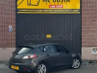 Usado Mazda 3 Style 115 CV (84 kW) 2011 Gris / plata Berlina