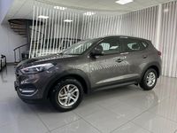 Usado Hyundai Tucson 115 CV (84 kW) 2017 Gris / plata SUV