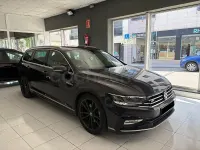 Usado VW Passat R-line 150 CV (110 kW) 2021 Negro Familiar