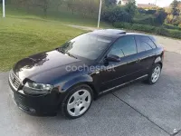 Usado Audi A3 Ambition 105 CV (77 kW) 2005 Negro Utilitario