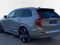 Usado Volvo XC90 Ultimate 235 CV (172 kW) 2022 Gris / plata SUV