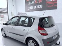 Usado Renault Scénic II 130 CV (95 kW) 2007 Gris / plata Monovolumen