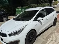 Usado Kia Ceed Plus 100 CV (73 kW) 2017 Blanco Utilitario