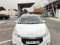 Usado Peugeot 208 Style 68 CV (50 kW) 2015 Blanco Utilitario