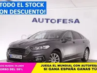Usado Ford Mondeo Trend 120 CV (88 kW) 2019 Gris / plata Berlina