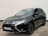 Usado Mitsubishi Outlander P-HEV 203 CV (149 kW) 2018 Negro SUV